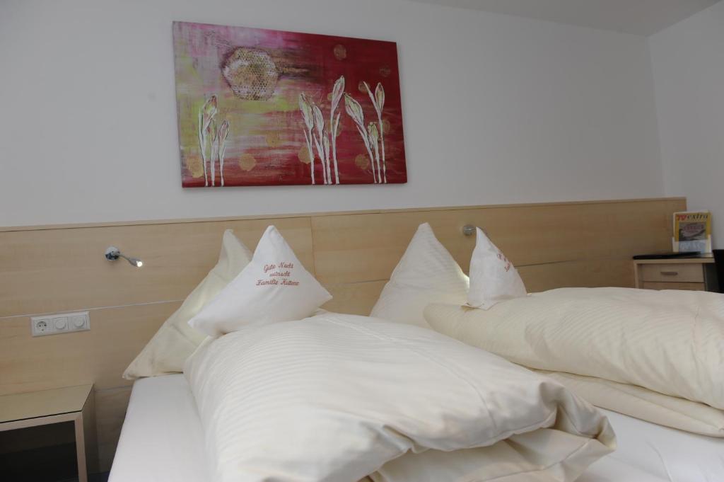 Hotel-Restaurant Steuermann คาร์ลสรูเฮอ ภายนอก รูปภาพ